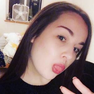 Meet your Posher, Quinn